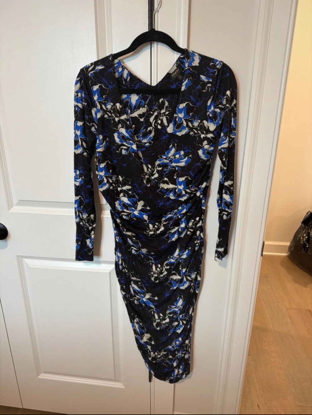 Black and Blue Floral Long-Sleeve Ruched Midi Dress